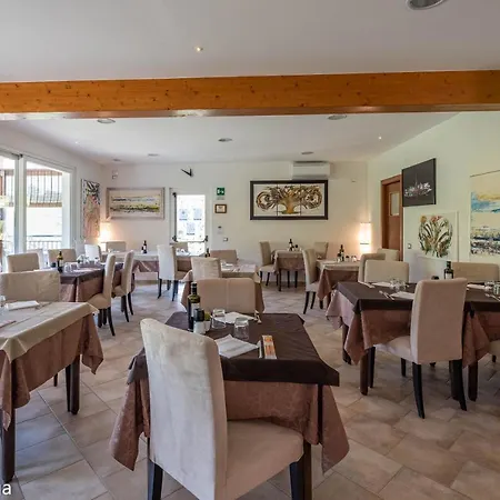 Agriturismo Cascina Graziosa Farm stay *